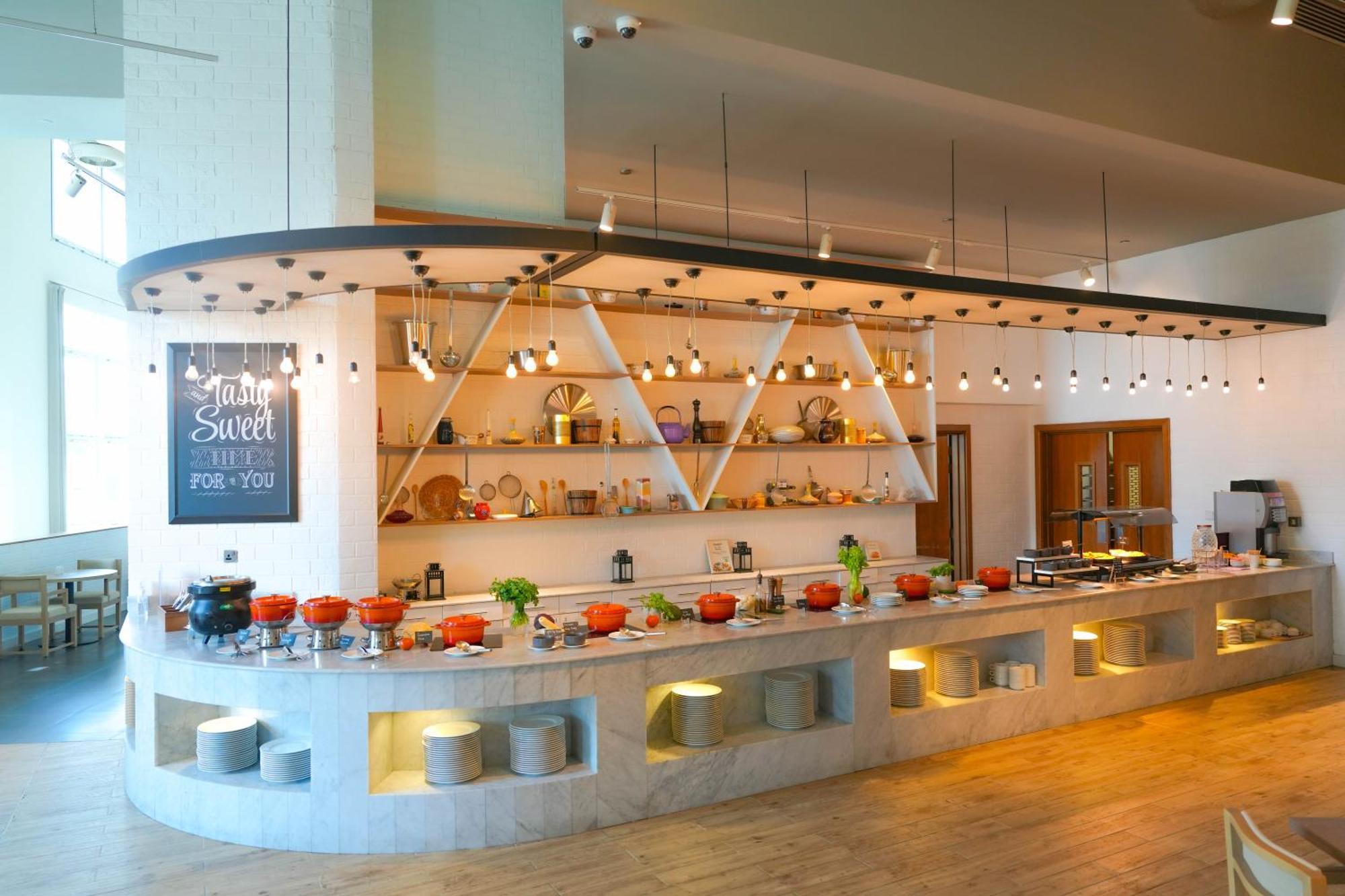 Hotel Ibis Styles Dragon Mart Dubaj Zewnętrze zdjęcie