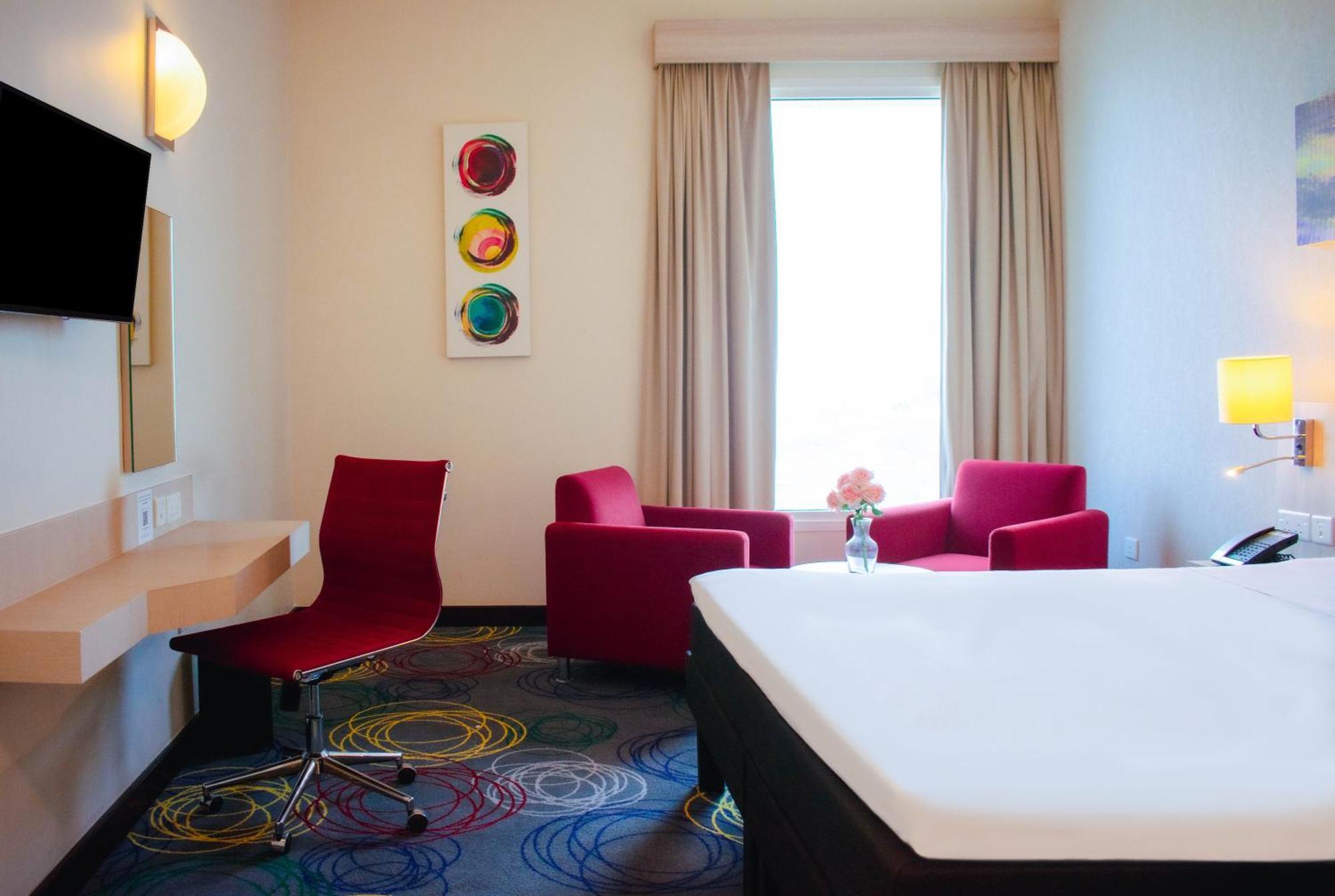 Hotel Ibis Styles Dragon Mart Dubaj Zewnętrze zdjęcie